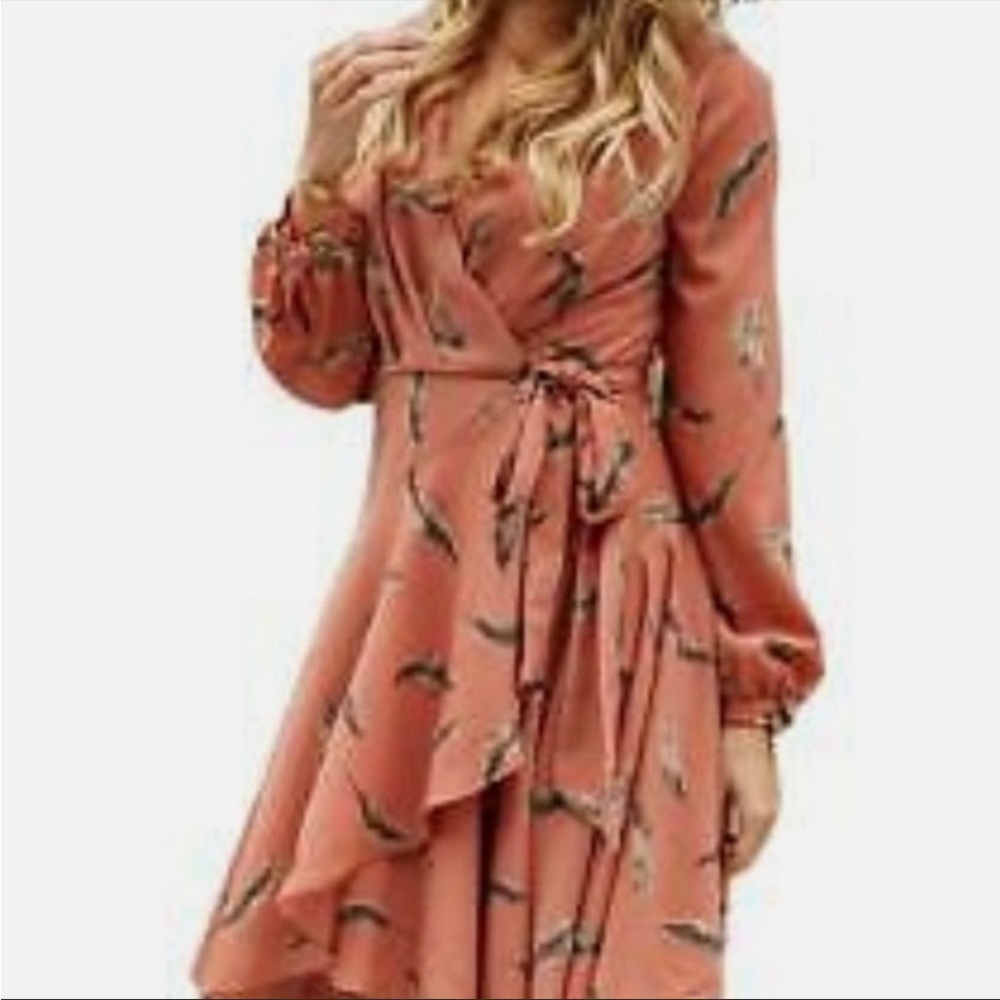 Lost+Wander Women’s Amber Hi Lo Midi Wrap Dress Feather Print Size Mediu… - Picture 3 of 13